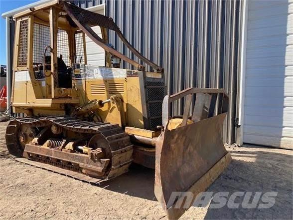 CAT D3C Rupsdozers
