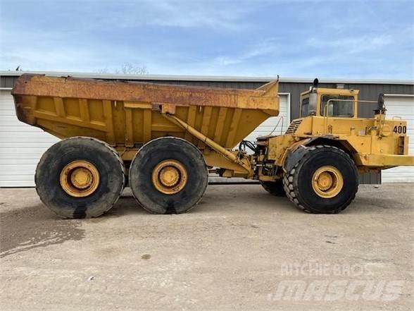 CAT D400 Knik dumptrucks