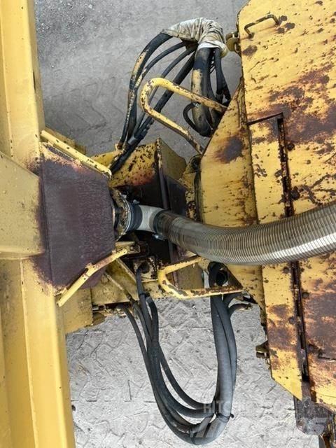 CAT D40D Knik dumptrucks