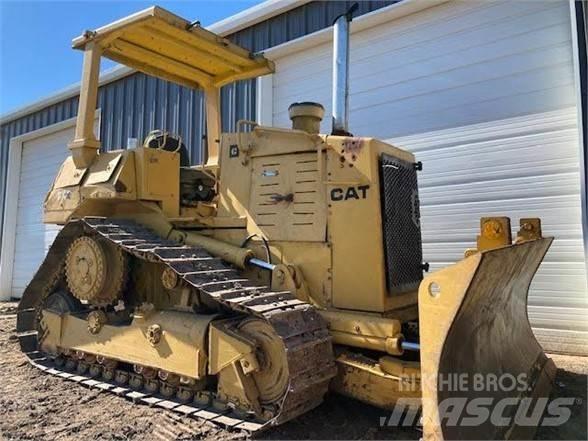 CAT D4H Rupsdozers