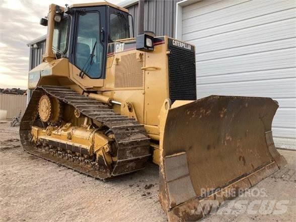 CAT D5M Rupsdozers