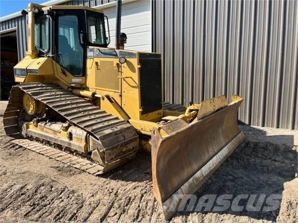 CAT D5M LGP Rupsdozers