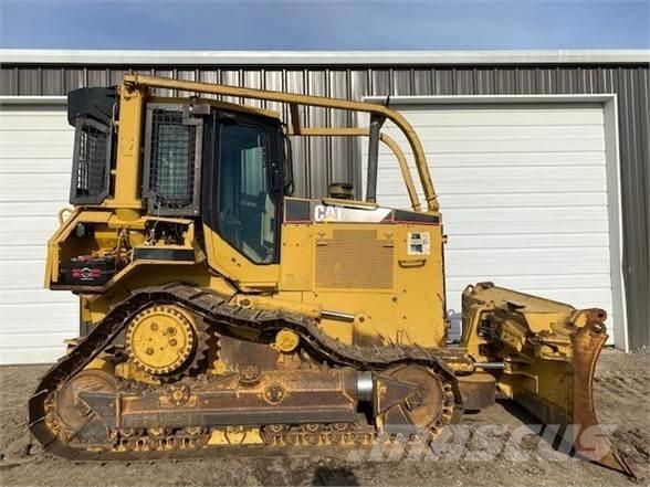 CAT D5M XL Rupsdozers