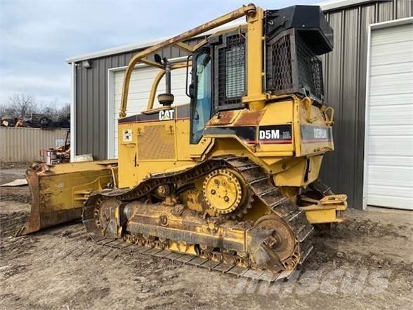 CAT D5M XL Rupsdozers