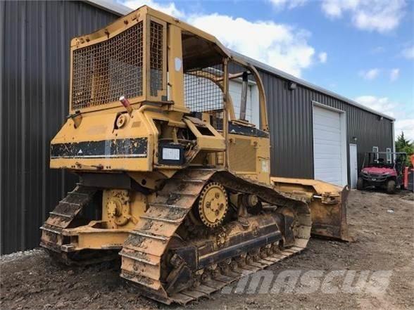 CAT D5M XL Rupsdozers