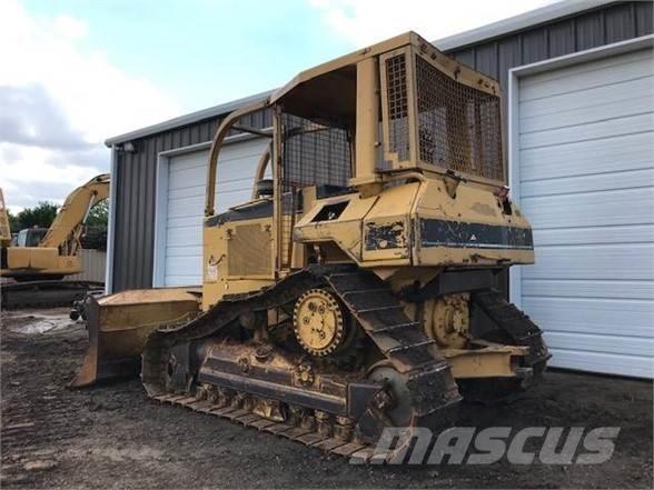 CAT D5M XL Rupsdozers