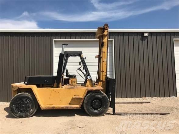 CAT V225B Diesel heftrucks