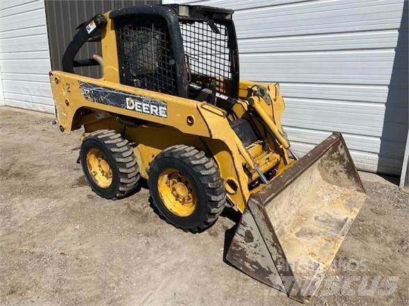 John Deere 317 Schrankladers