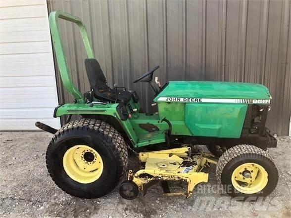 John Deere 855 Tractoren