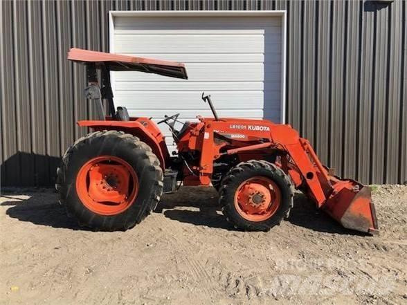 Kubota M6800 Tractoren