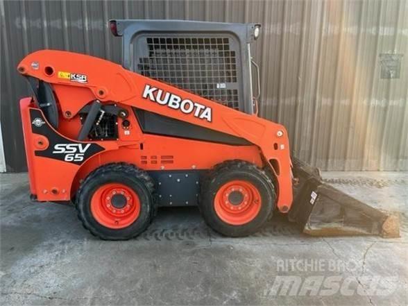 Kubota SSV65 Schrankladers
