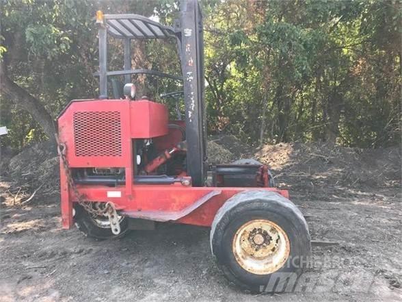 Moffett M5000 Meeneemheftrucks