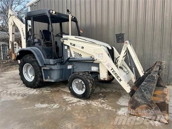 Terex TLB840R Graaf-laadcombinaties