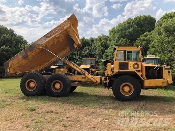 Volvo A30 Knik dumptrucks