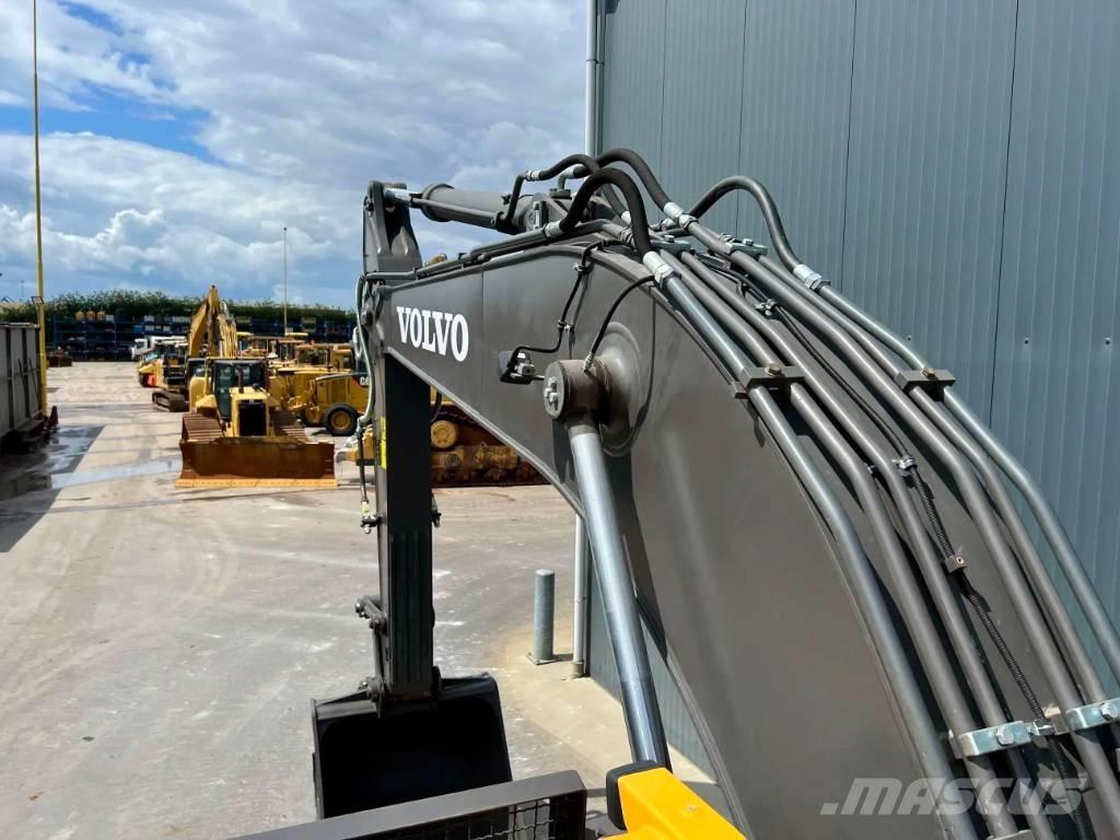 Volvo EC210 Rupsgraafmachines