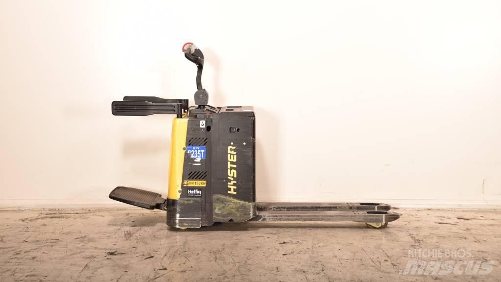 Hyster P 2.0 S Meerij pallettruck met platform