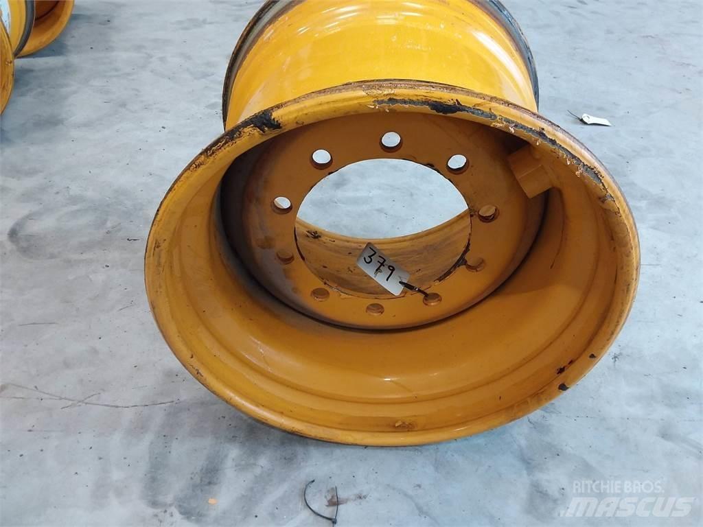 Rottne H11 20x24,5 Banden, wielen en velgen
