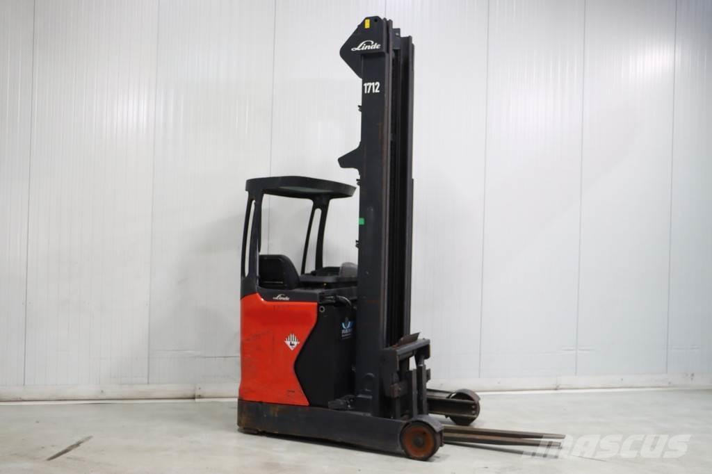Linde R16-01 Reachtruck voor hoog niveau