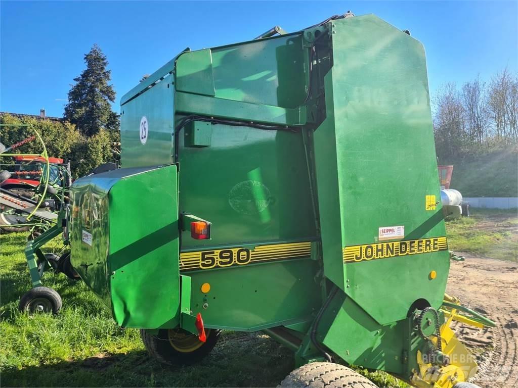 John Deere 590 Ronde-balenpersen