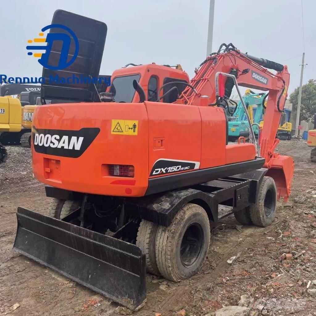 Doosan DX150W-7 Wielgraafmachines
