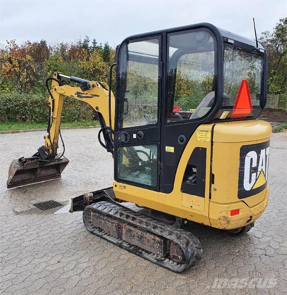 CAT 301.8 C Minigraafmachines < 7t