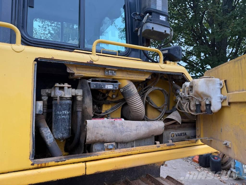 Komatsu D 65 PX-17 Rupsdozers