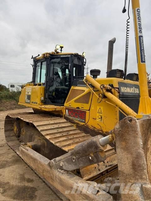 Komatsu D 65 PX-17 Rupsdozers