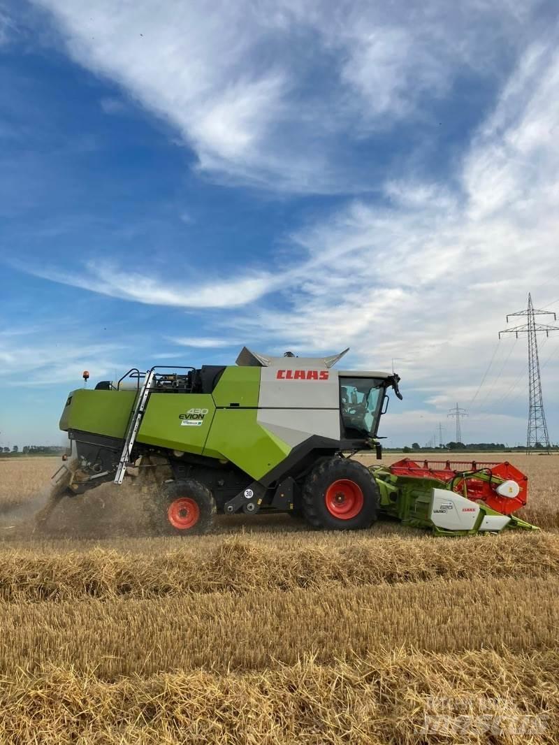 CLAAS Evion 430 Maaidorsmachines