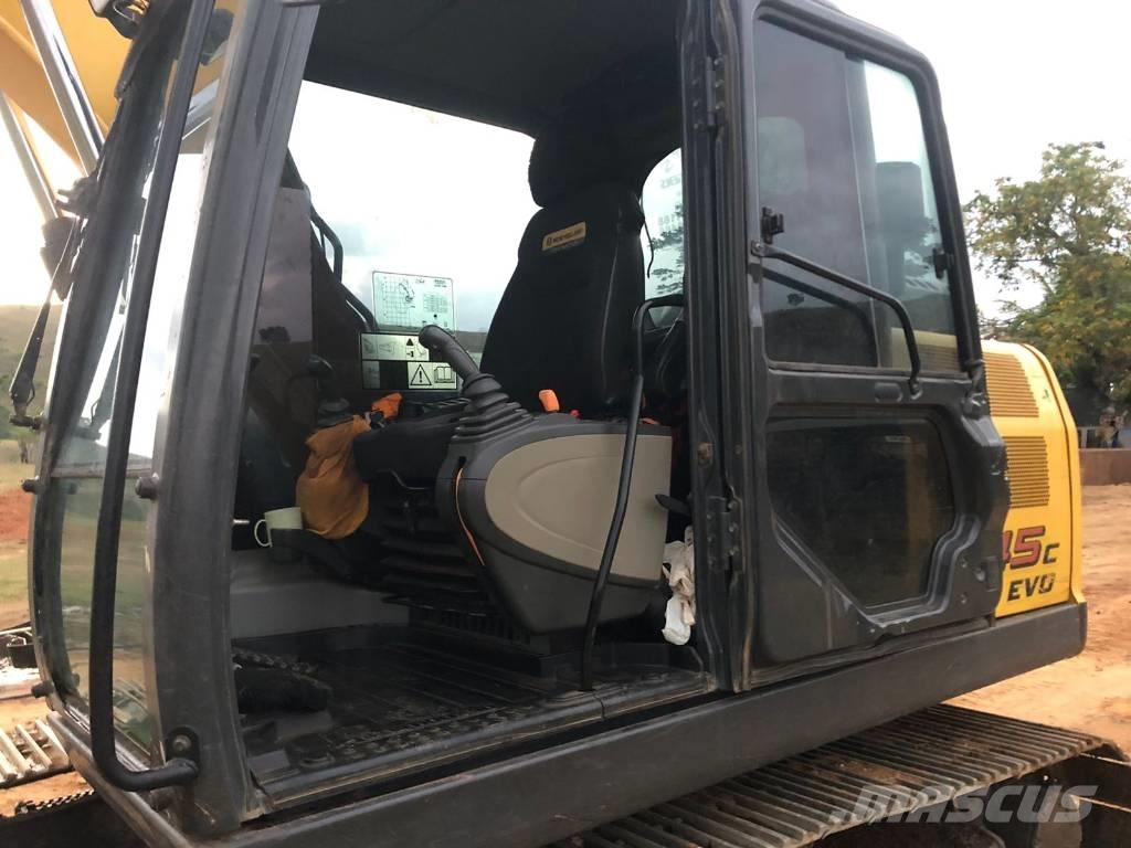 New Holland E 145 Rupsgraafmachines