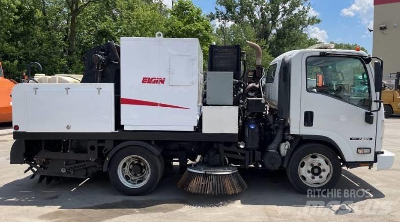 Elgin Broom Badger Veegwagens