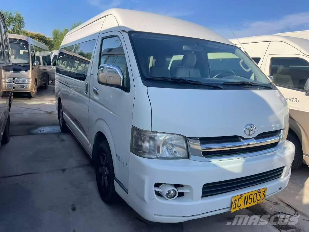 Toyota Hiace Intercitybussen