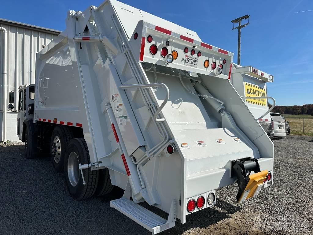  Crane Carrier LET2CC Vuilniswagens