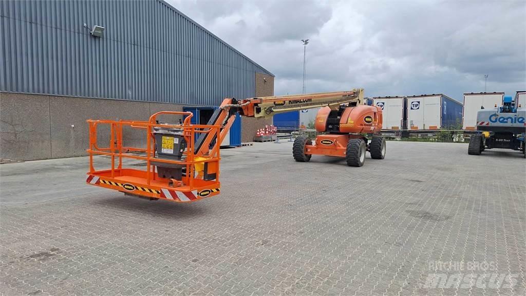 JLG 860SJG Telescoophoogwerkers