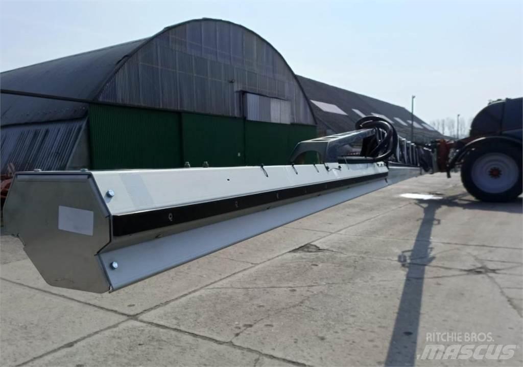 Horsch Leeb 12 TD Getrokken spuitmachines