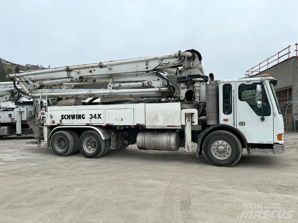 Schwing 34x Betonpomptrucks
