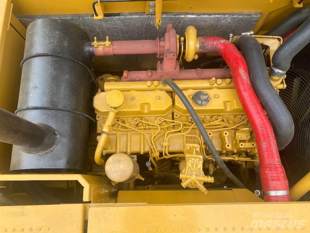 CAT 320 D Rupsgraafmachines