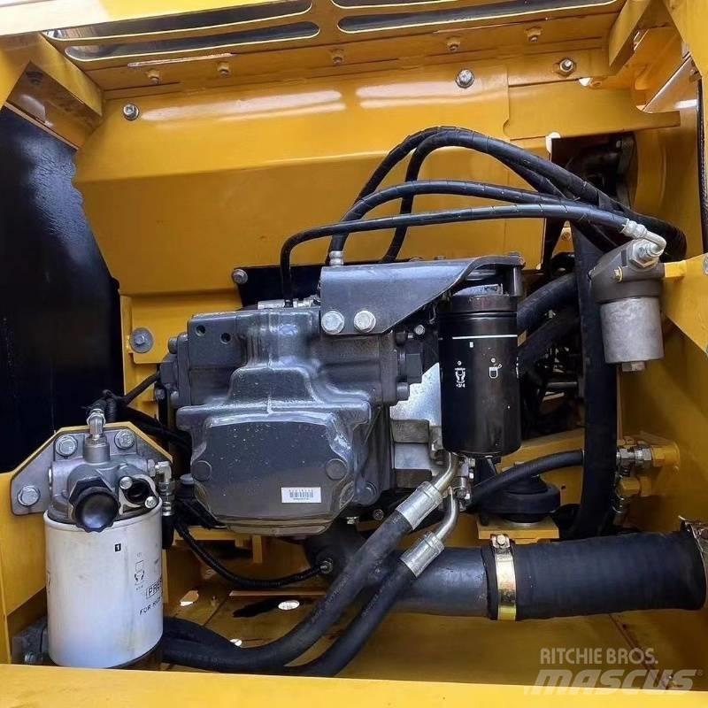 Komatsu PC 220 Rupsgraafmachines