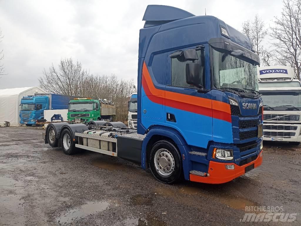 Scania R520 Chassis met cabine