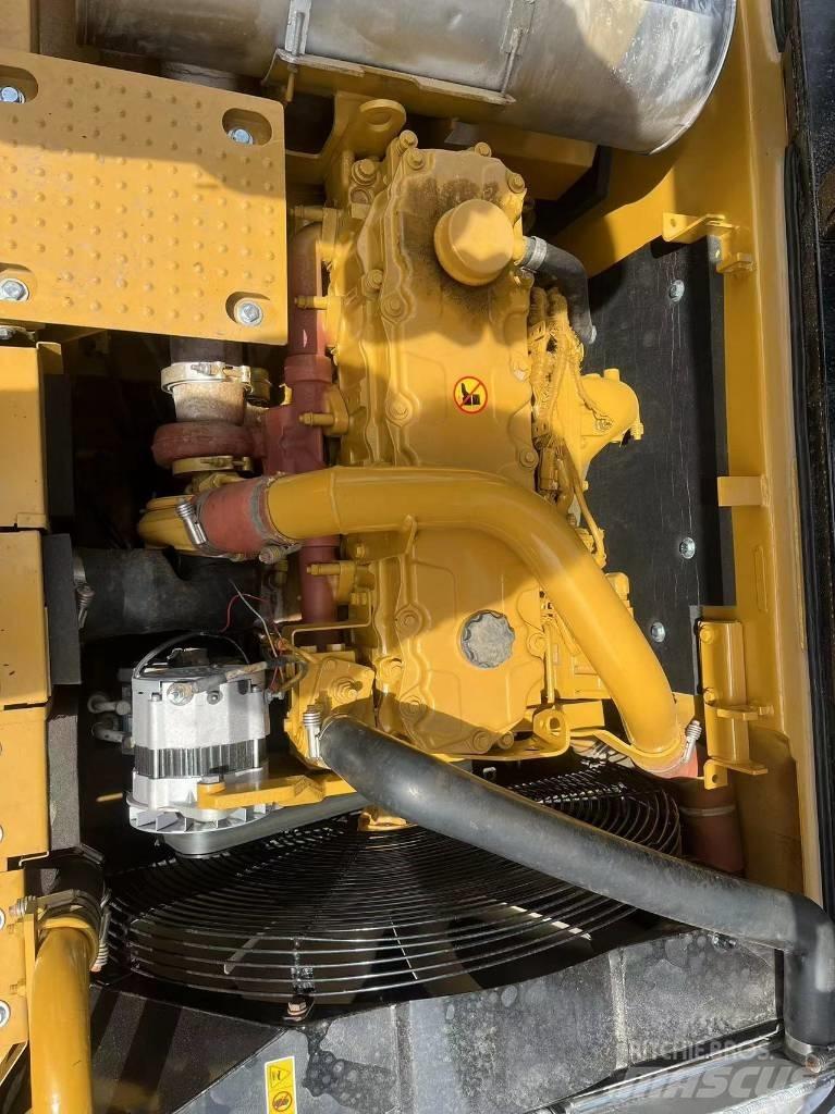 CAT 325d Rupsgraafmachines