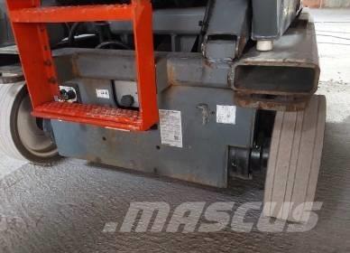 SkyJack SJ III 4726 Schaarhoogwerkers