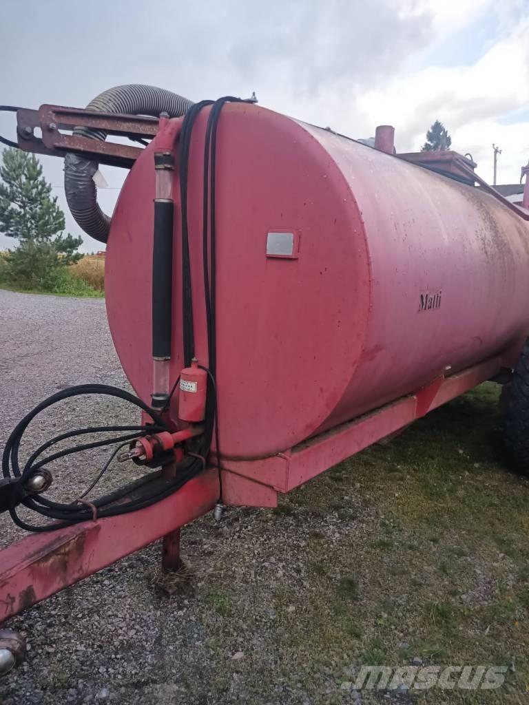 Matti 8000 Drijfmesttanks