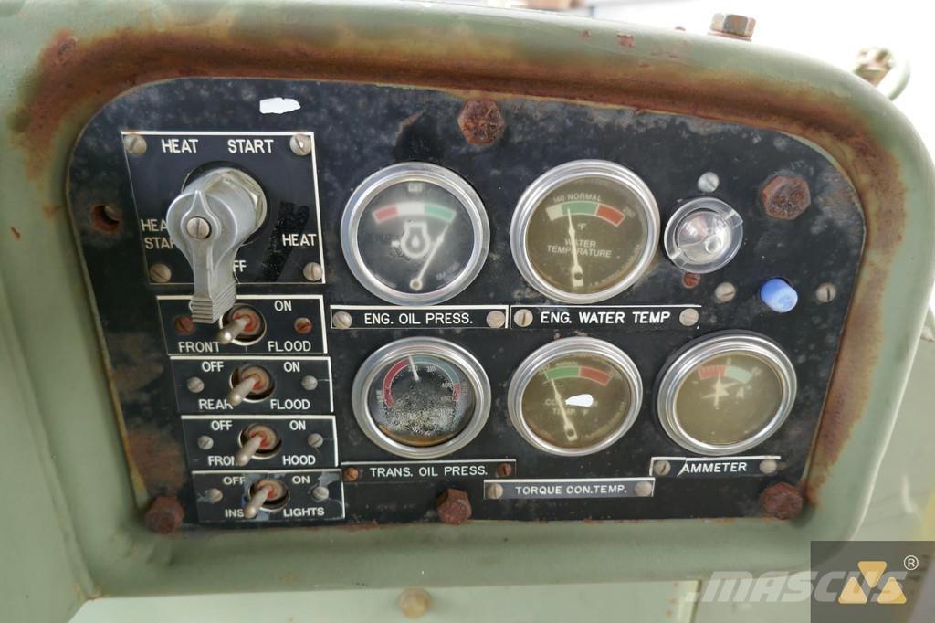 CAT D7F Ex-army Rupsdozers