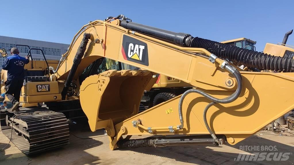 CAT 2018 CAT 320 Wielgraafmachines