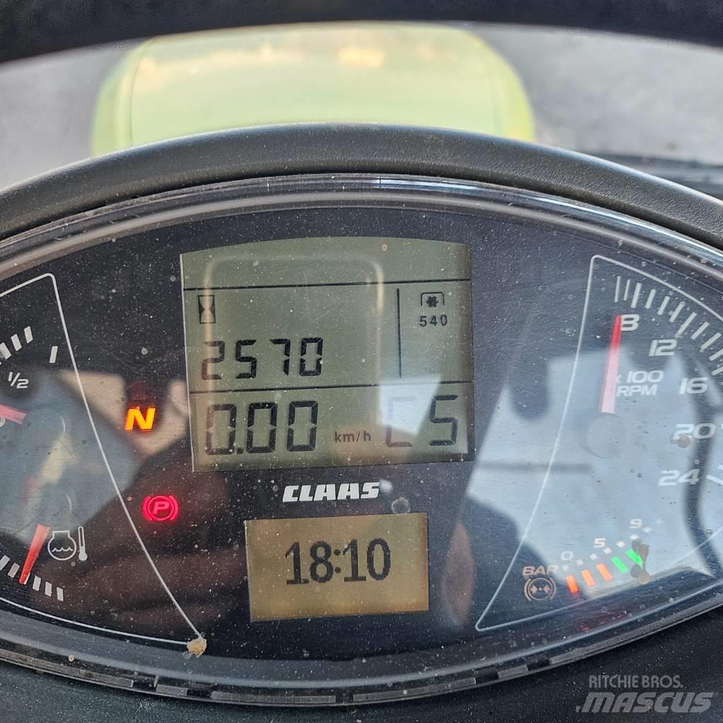 CLAAS Arion 550 Tractoren