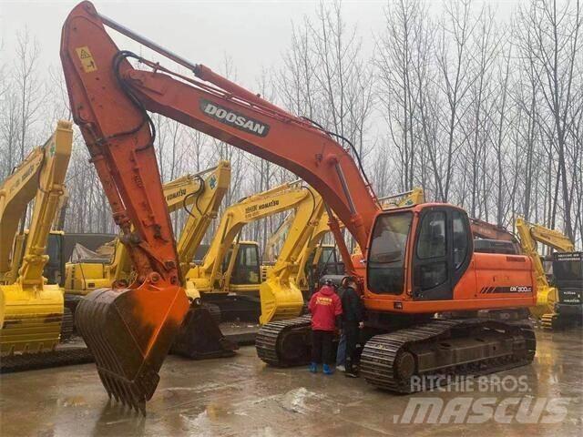 Doosan DX300LC Rupsgraafmachines