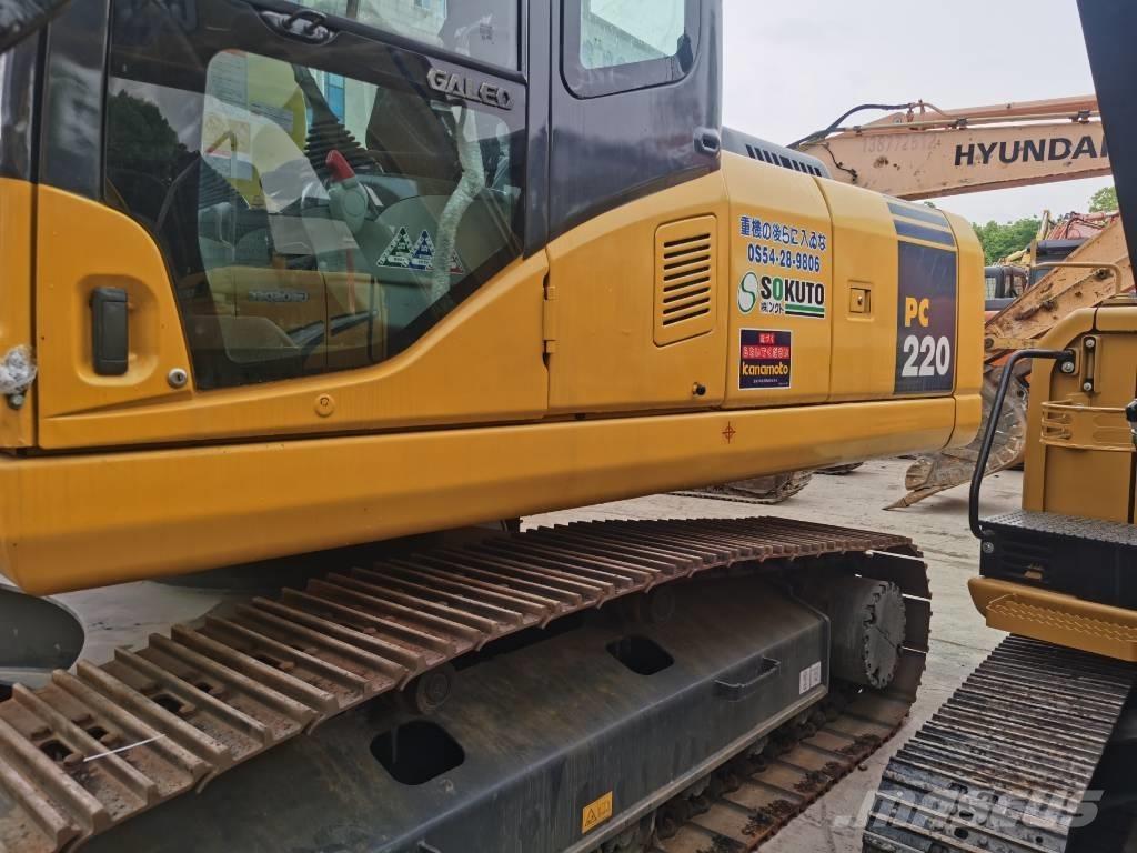Komatsu PC220-7 Rupsgraafmachines
