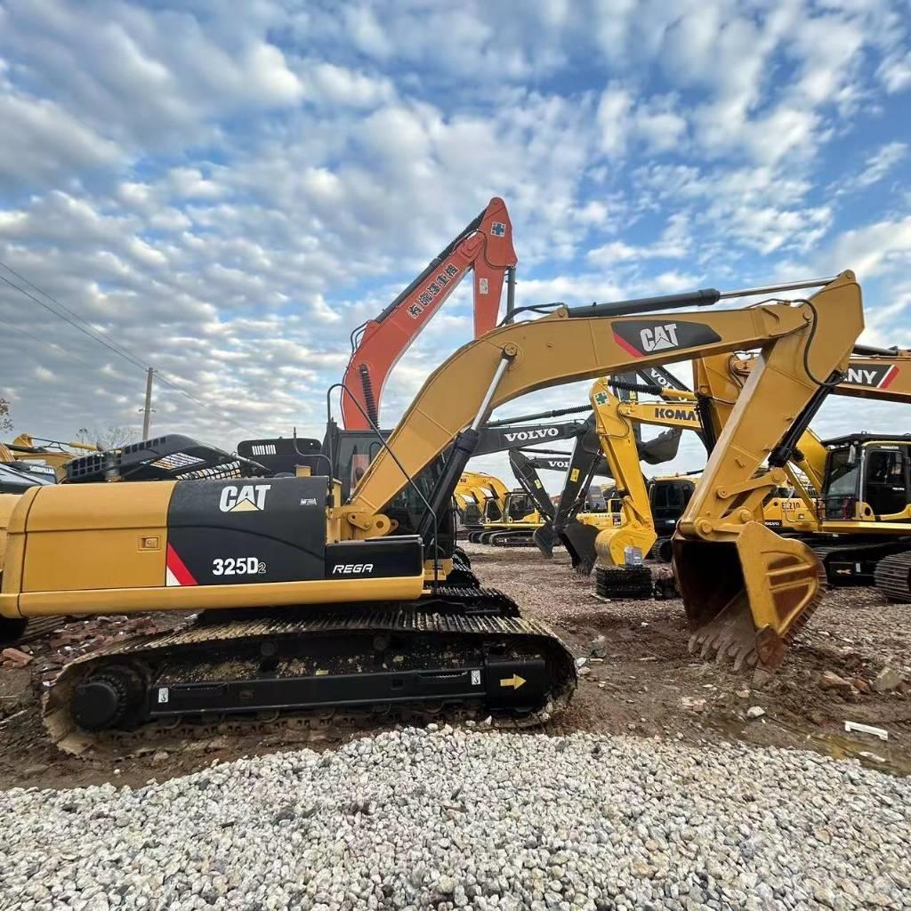 CAT 325 D Rupsgraafmachines