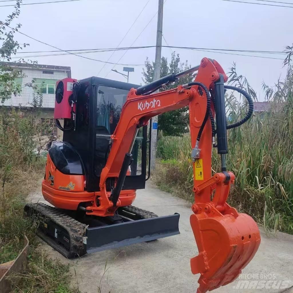 Kubota U20 Minigraafmachines < 7t