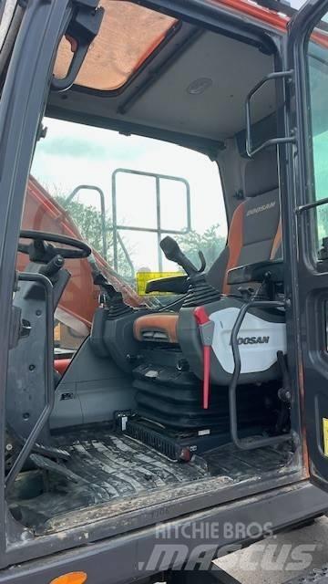 Doosan DX140W-5 Wielgraafmachines
