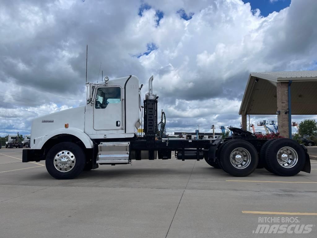 Kenworth T 800 Trekkers